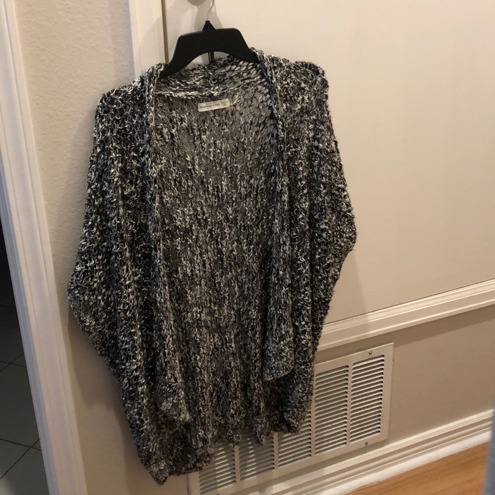 Abercrombie and Fitch cardigan